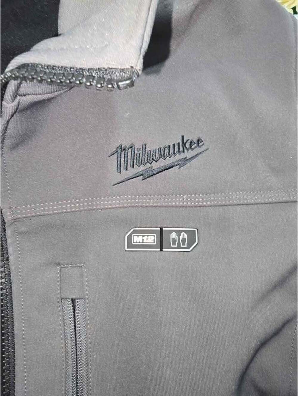 Milwaukee M12 TOUGHSHELL Men's Gray Cordless Heated Jacket, XL
